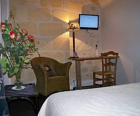 Hotel La Porte Dijeaux 2*